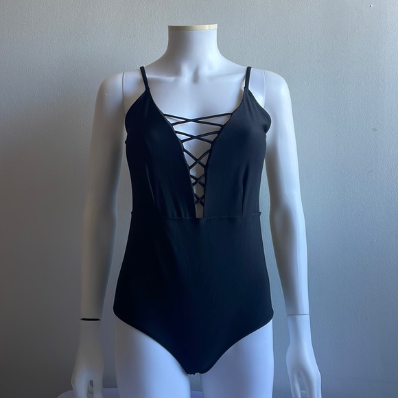 Black Swimsuit - Picture 1 of 5